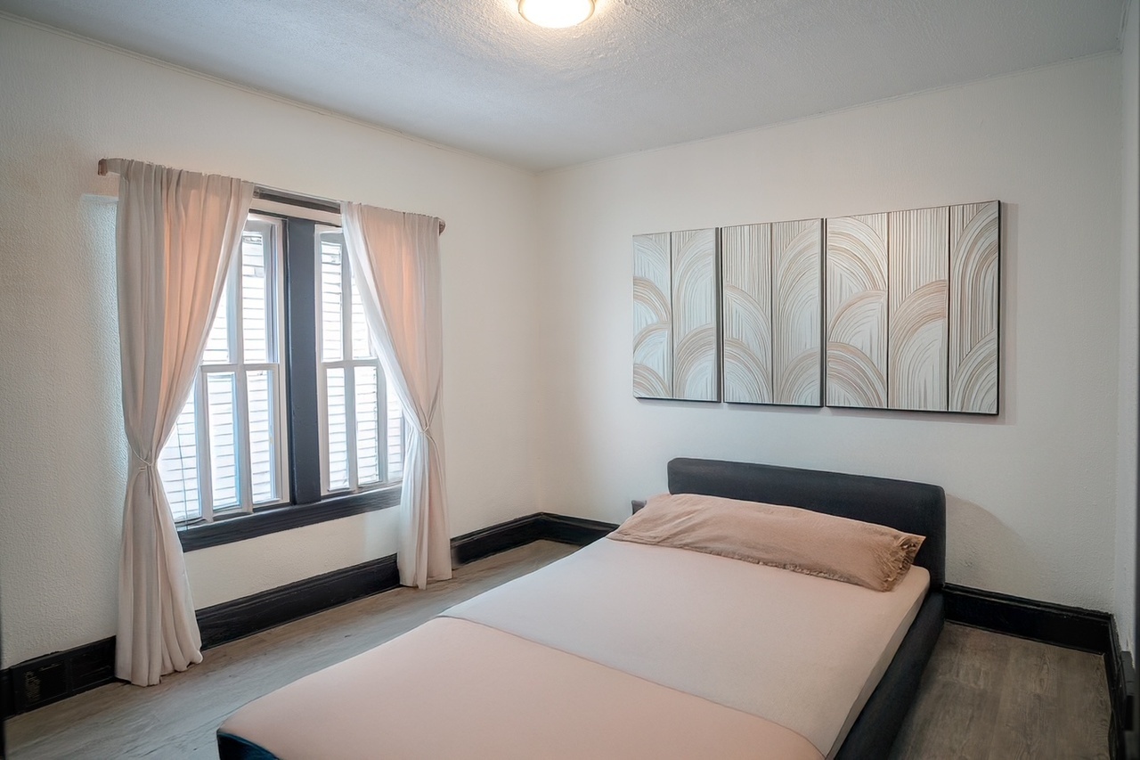 3611 E 147th St unit UP – photo 5