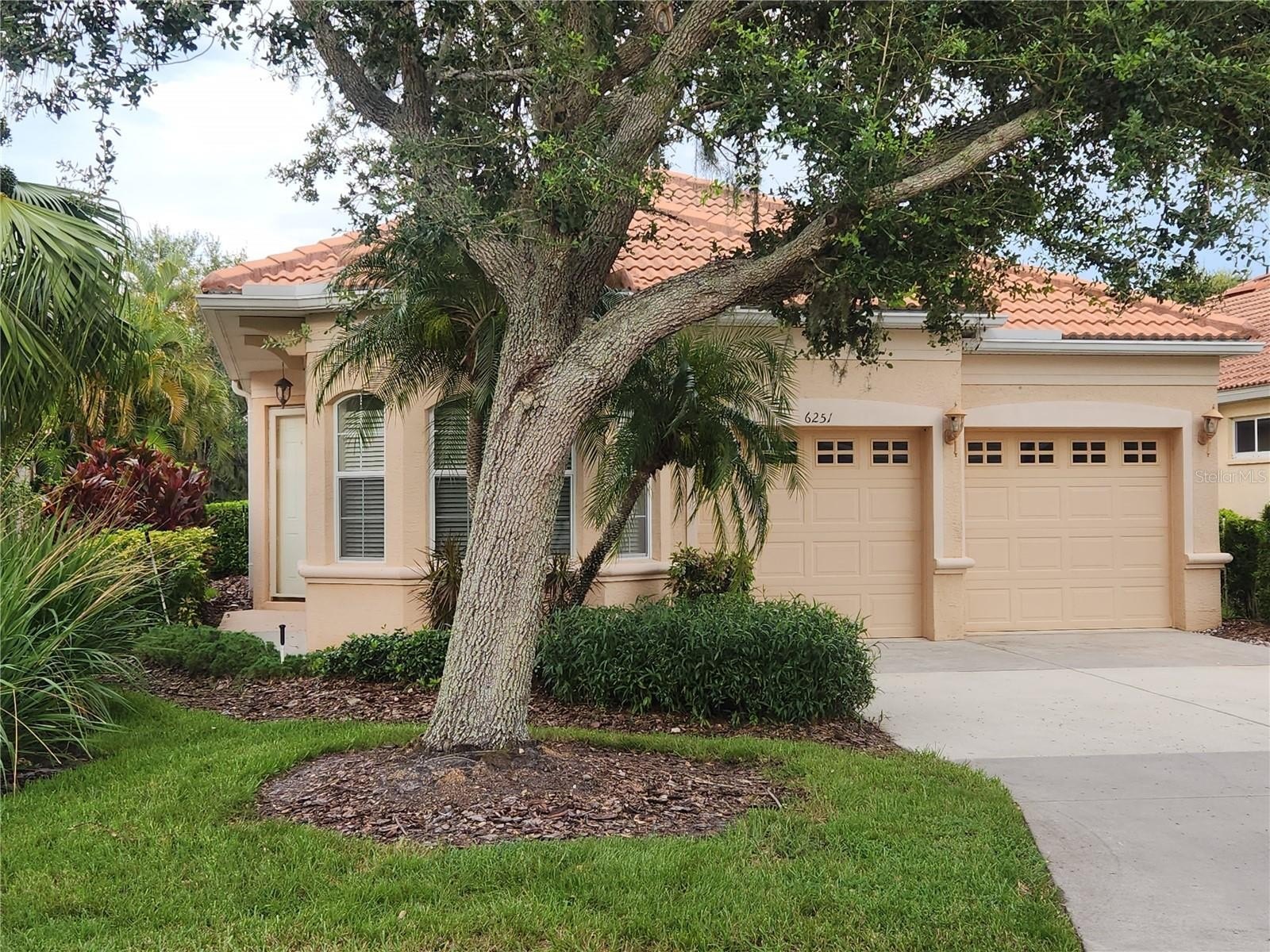 6251 Wingspan Way – photo 1