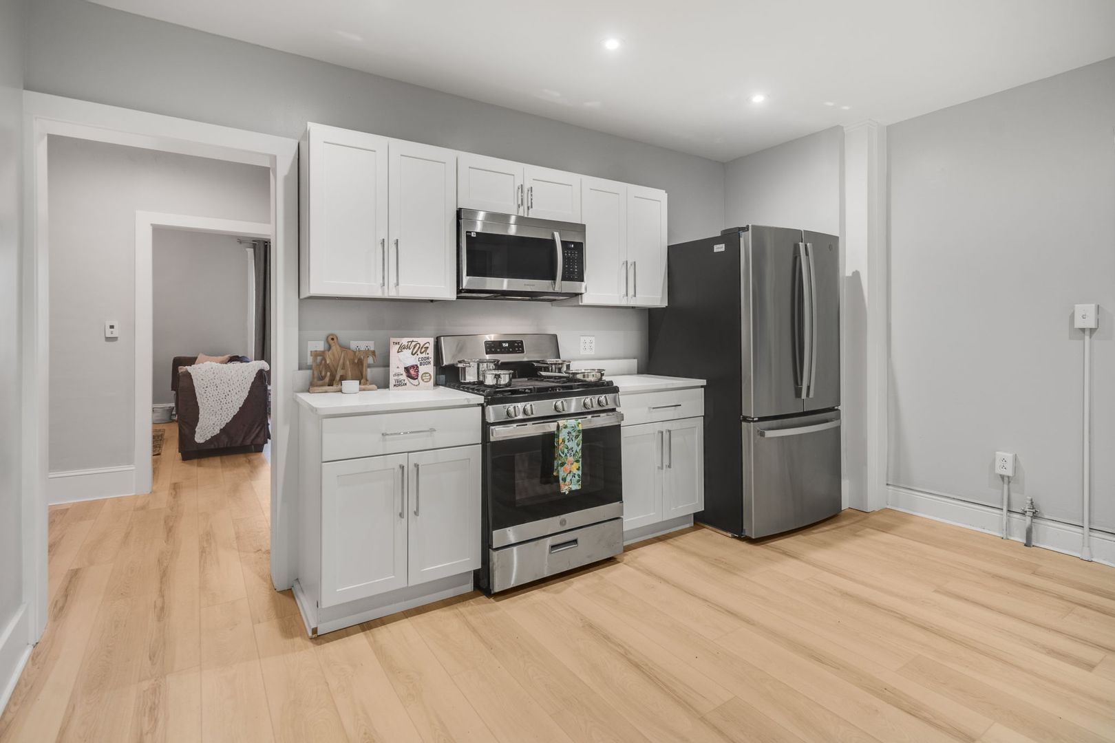 710 E State St unit House – photo 5