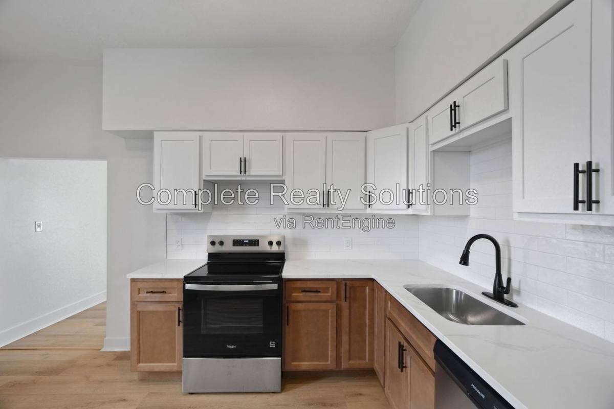 2928 Texas Ave unit 1F – photo 5