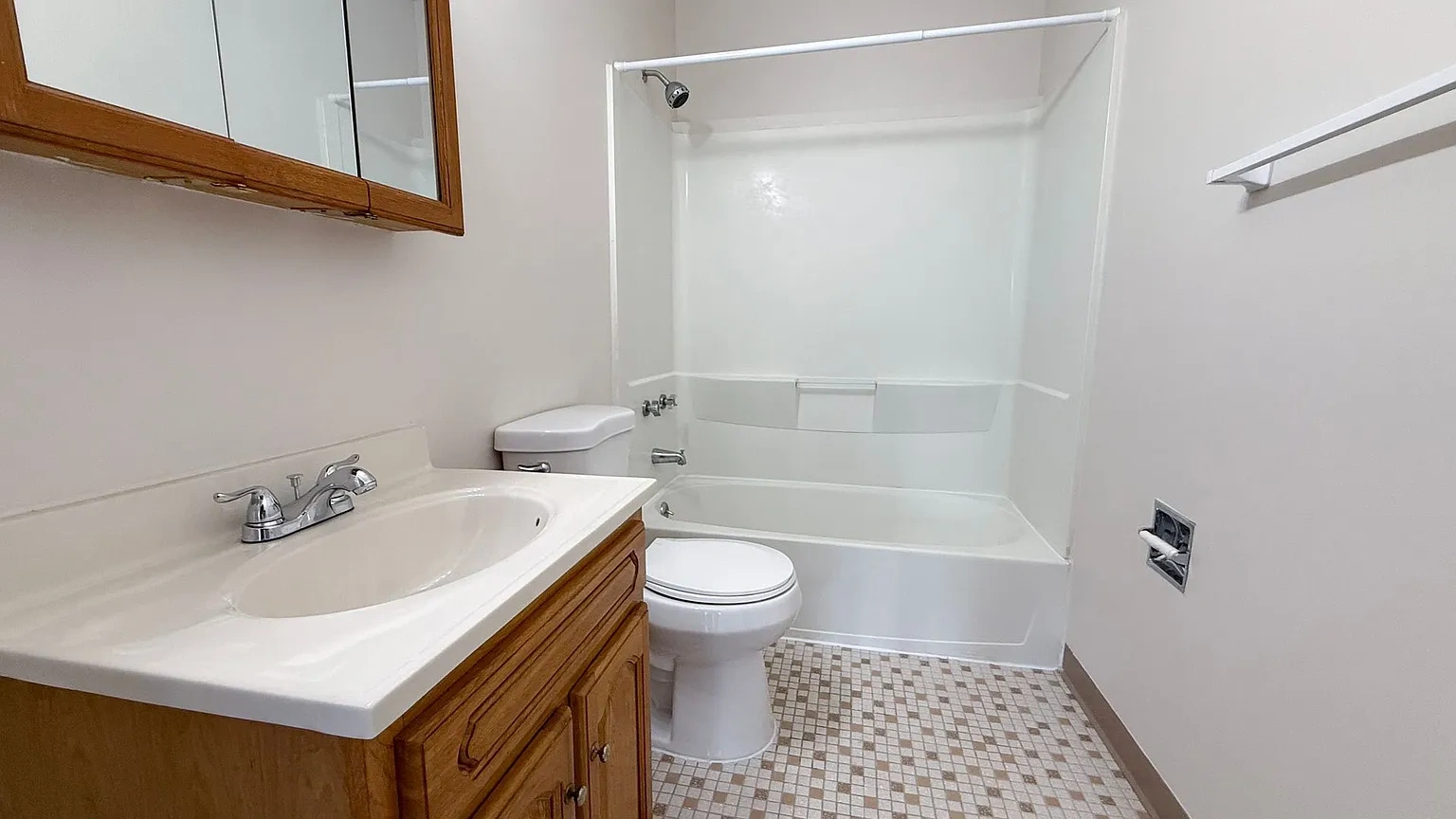 26 Congress St / Luca Investments LLC – photo 5