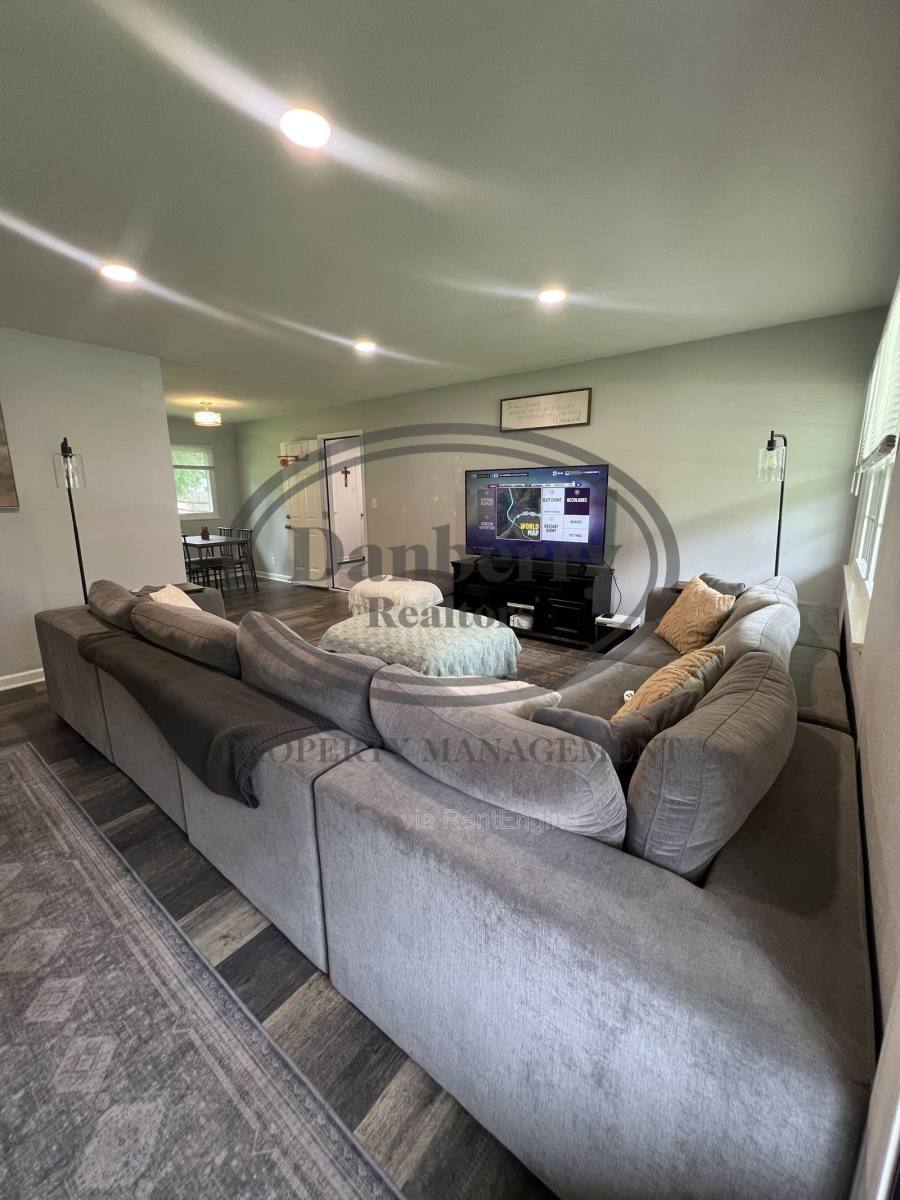 6051 Graystone Dr unit 1 – photo 2