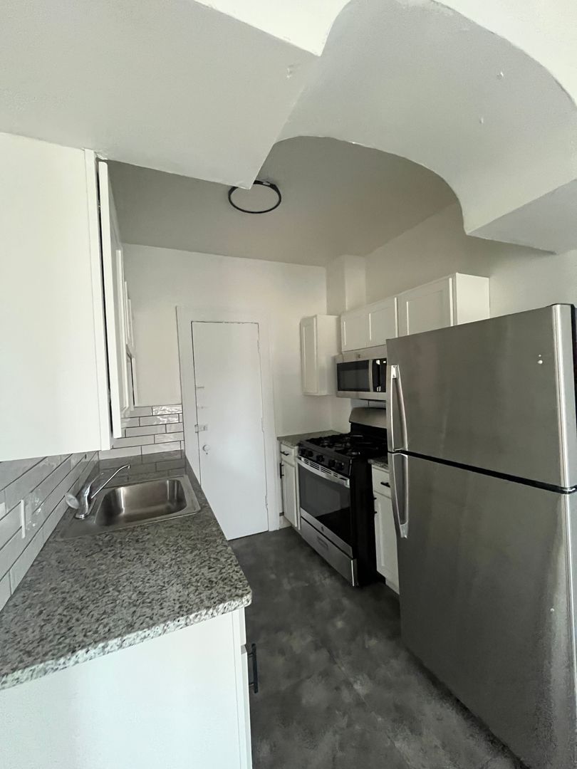 2536 Overlook Rd unit Unit 404 – photo 5