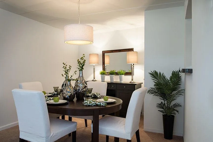 Claremont Towers – photo 5