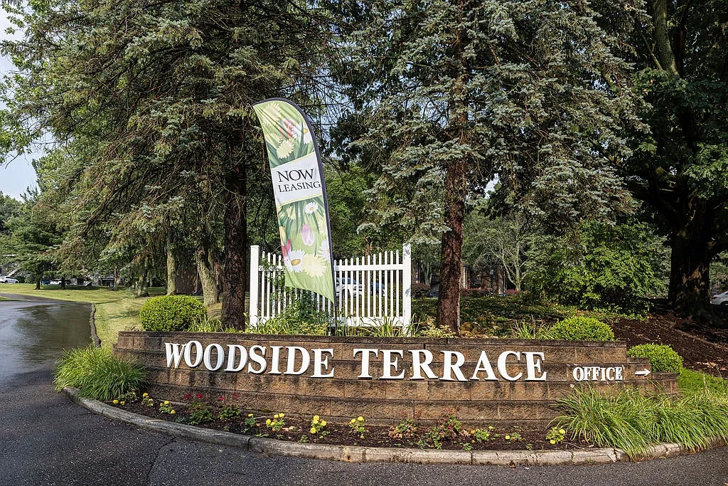 Woodside Terrace Apartments – photo 3
