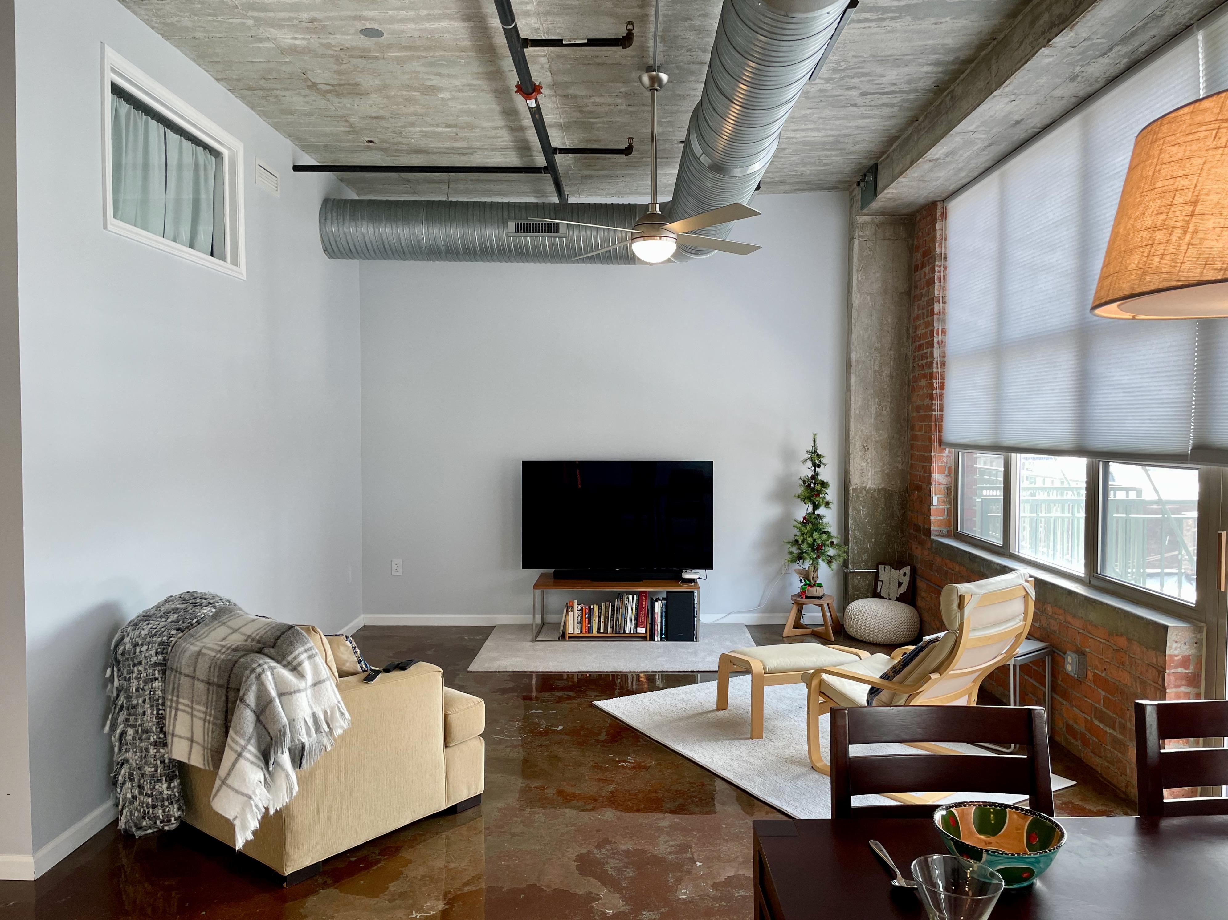 745 Washington St unit 508 – photo 4