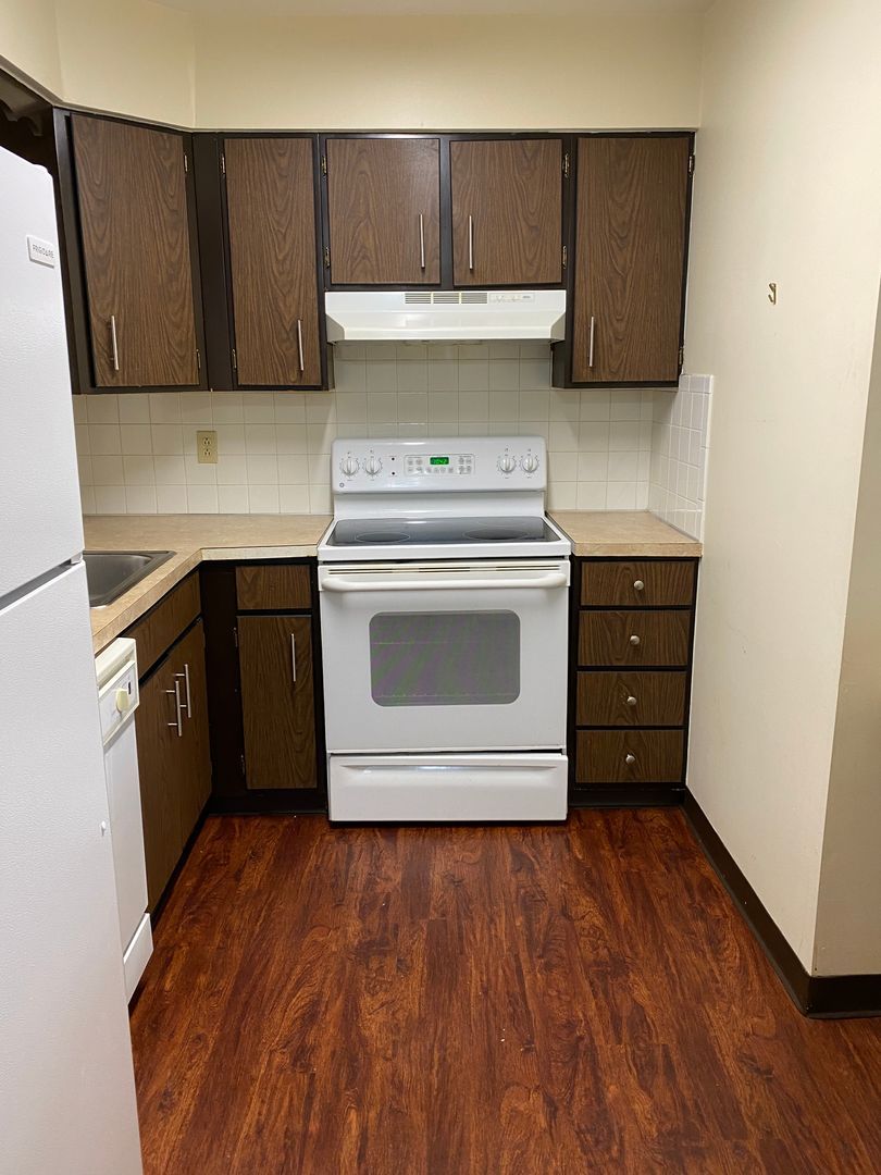 7125 Locust Ave unit 7125-11 – photo 2