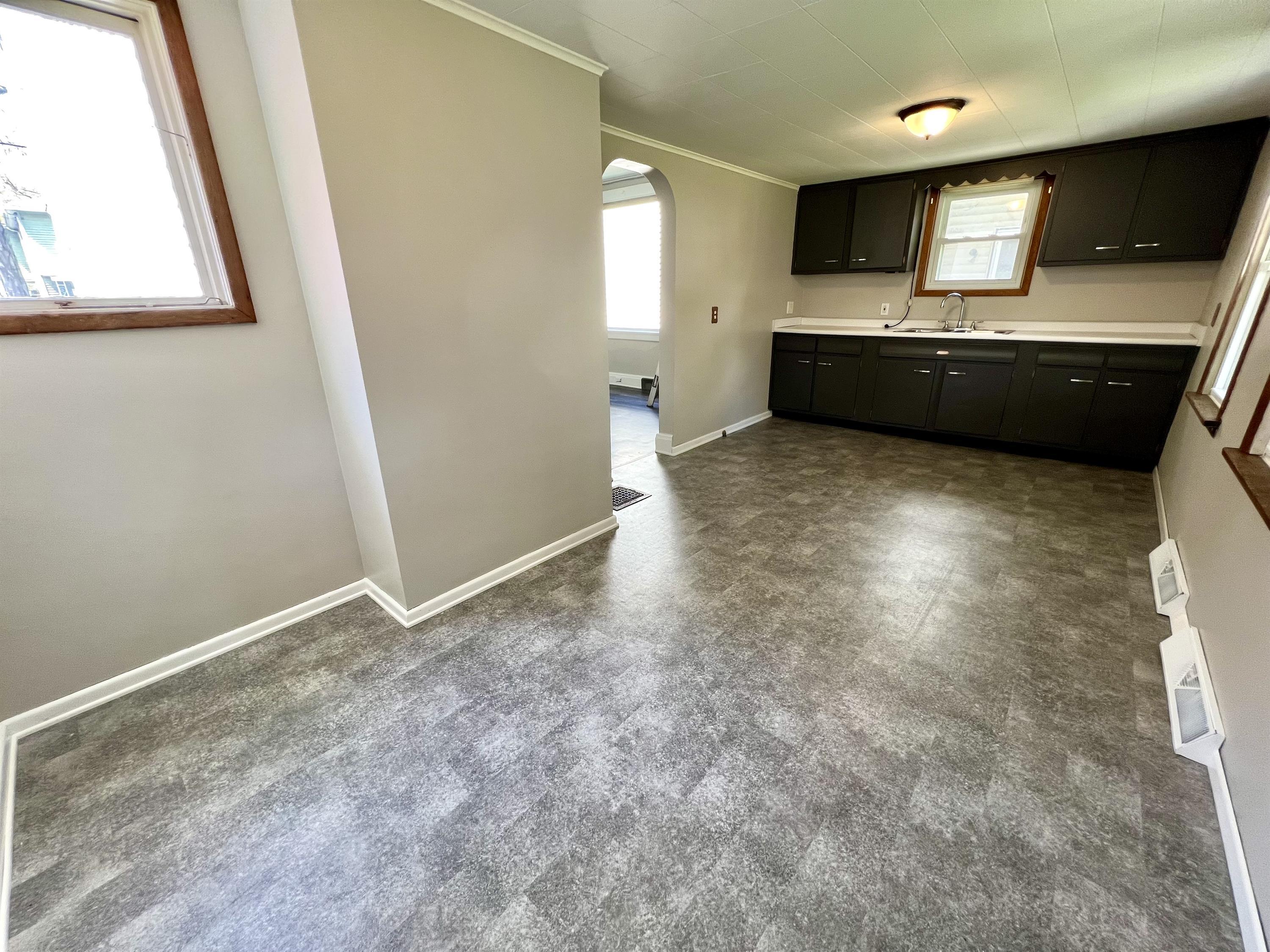 1826 5th Ave – photo 2