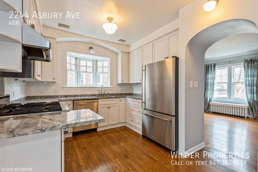 2244 Asbury Ave – photo 3