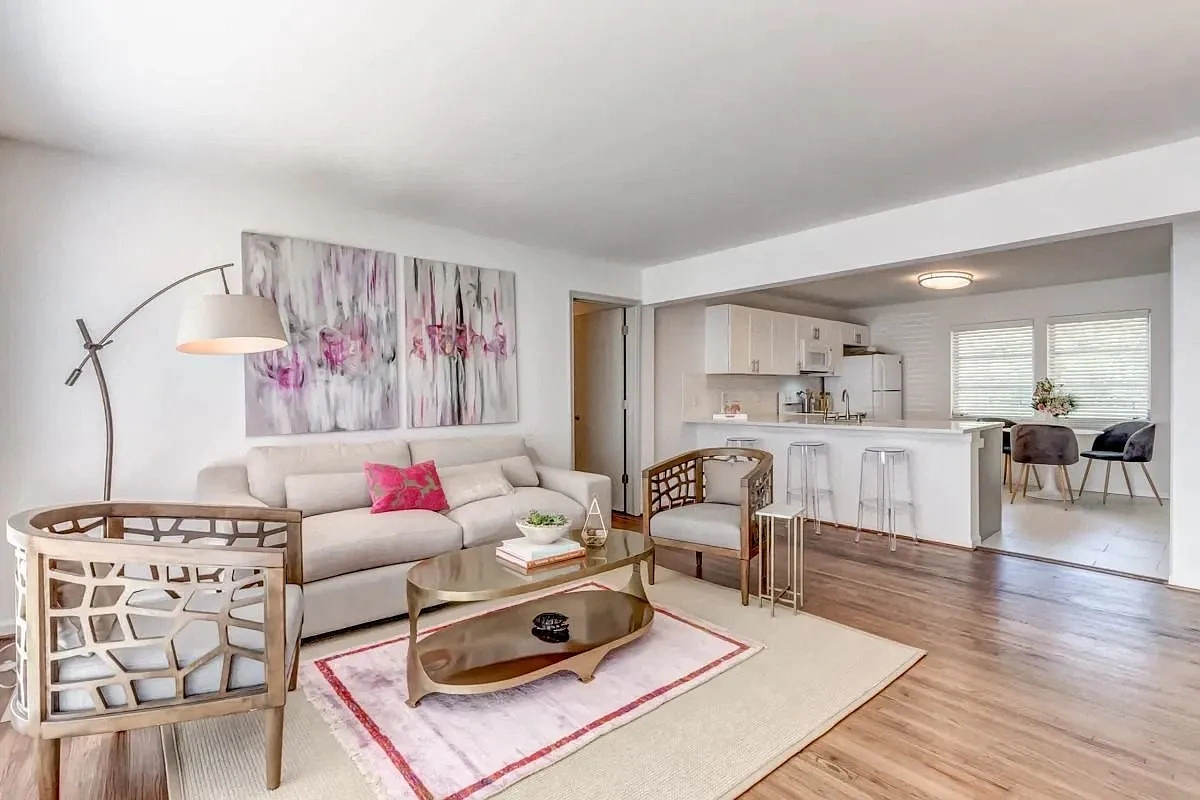 The V Apartments – photo 3