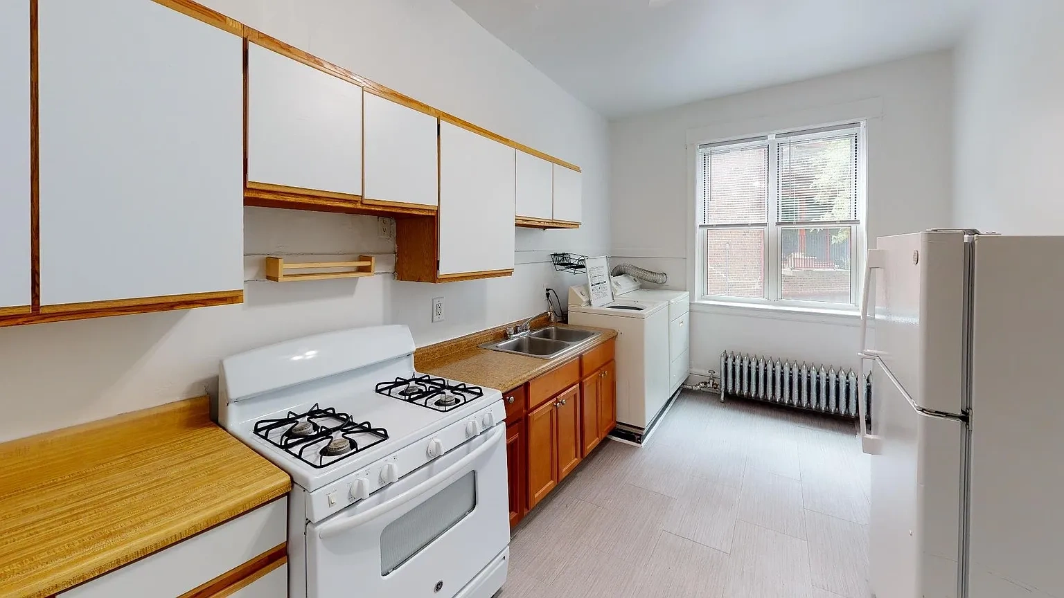1358 E. 58th Street – photo 2