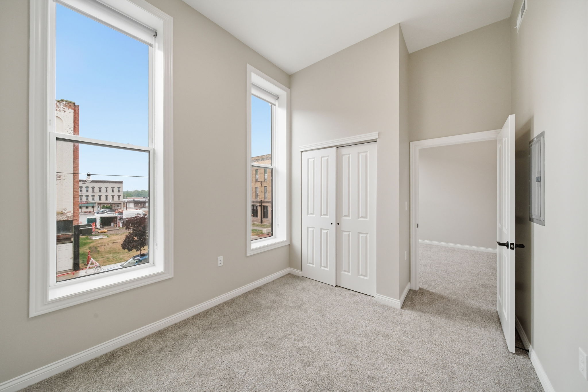 115 S Main St unit 203 – photo 4