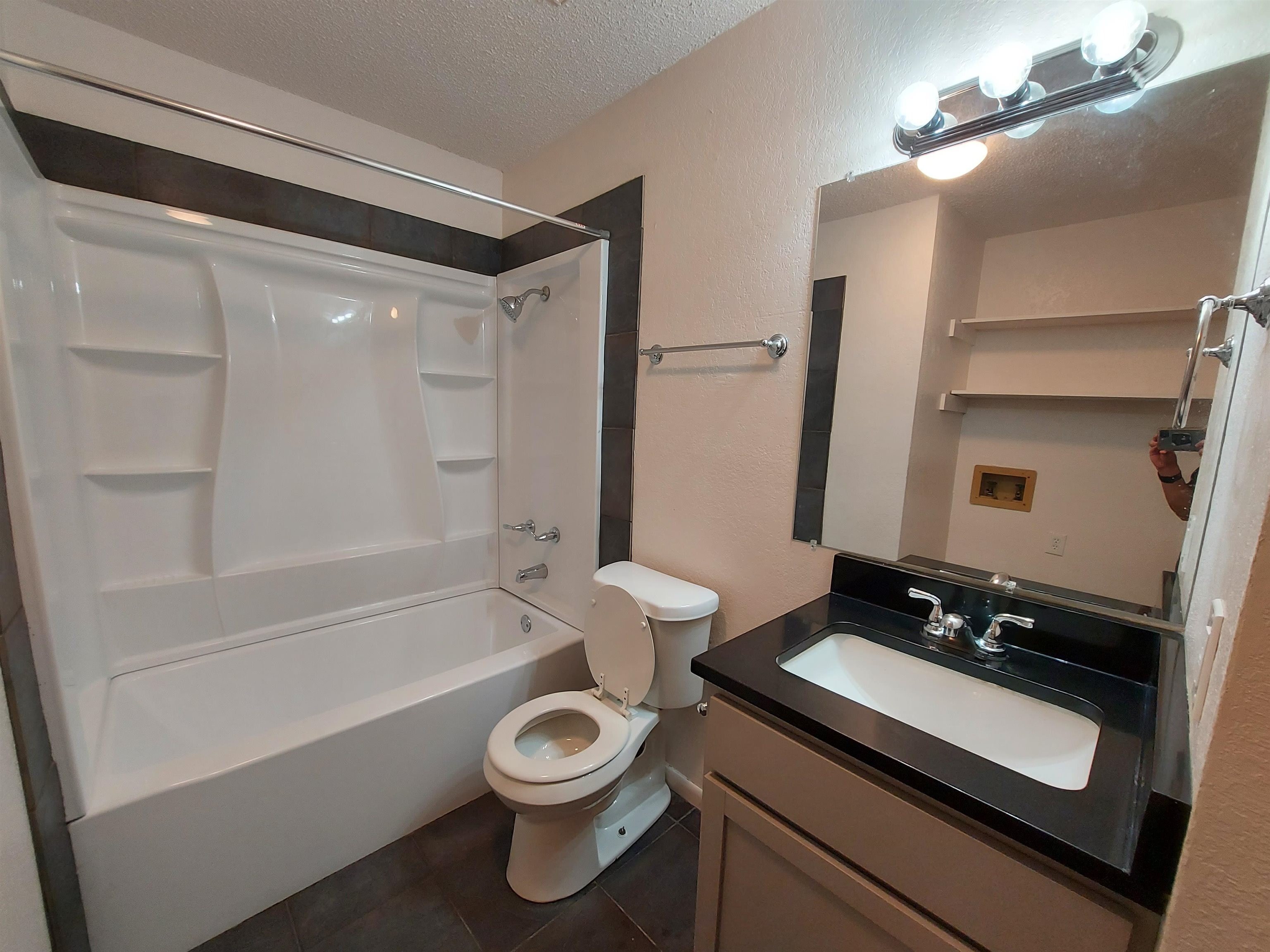 1904 Ridgeview Dr – photo 3