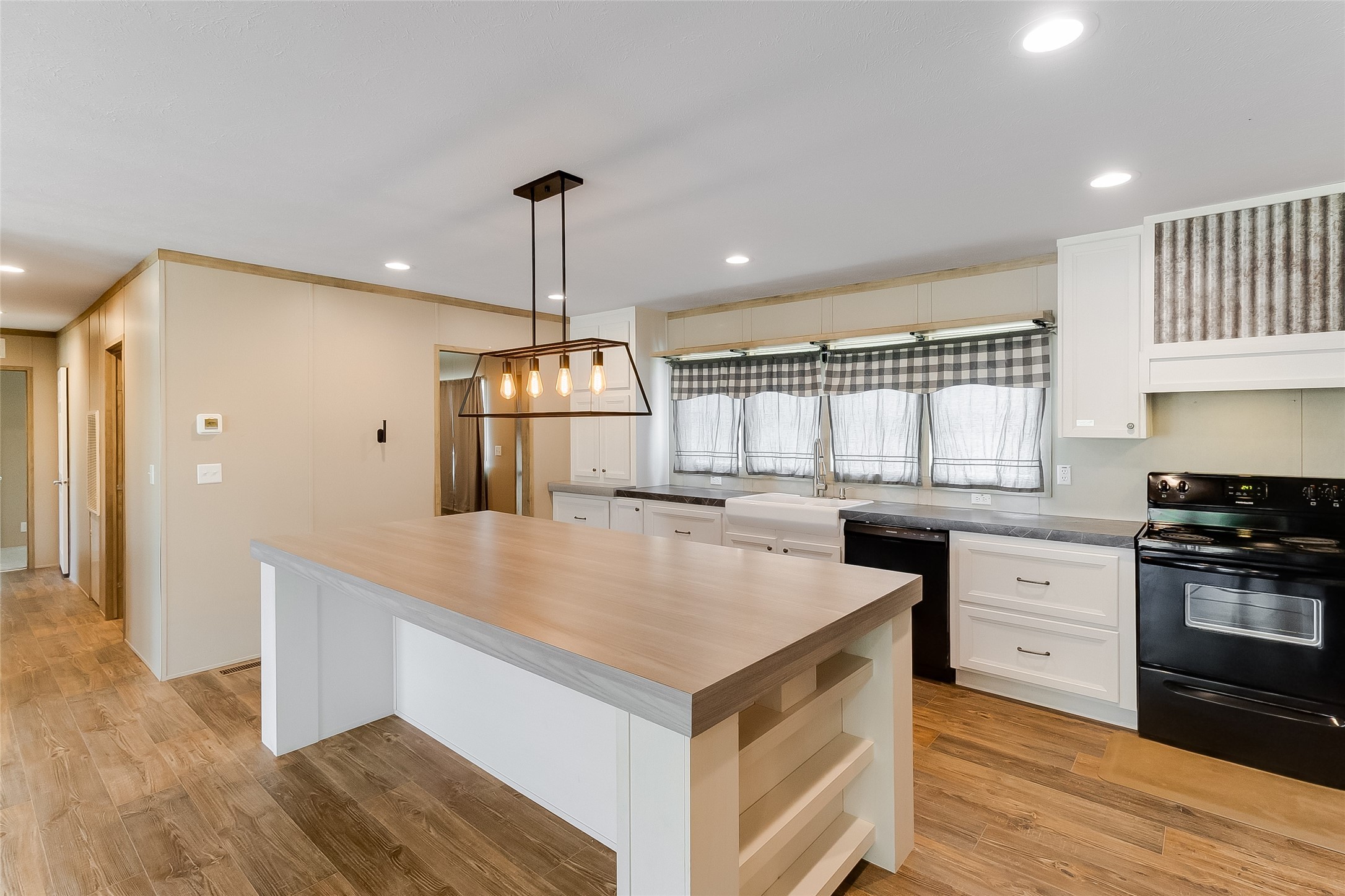 1310 Industrial Blvd – photo 5