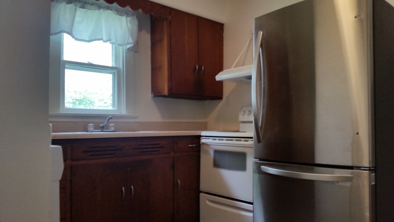 580 Harrison Ave – photo 4