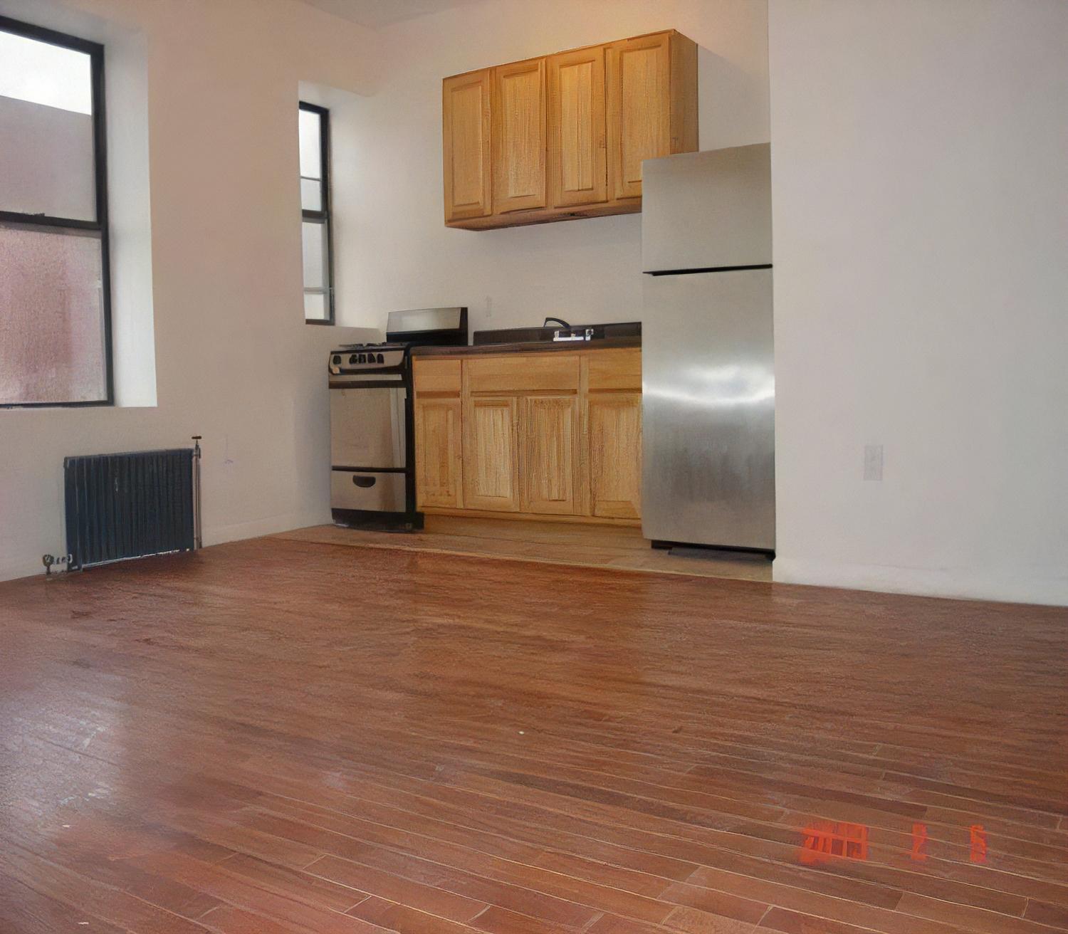 570 Clinton Ave – photo 3