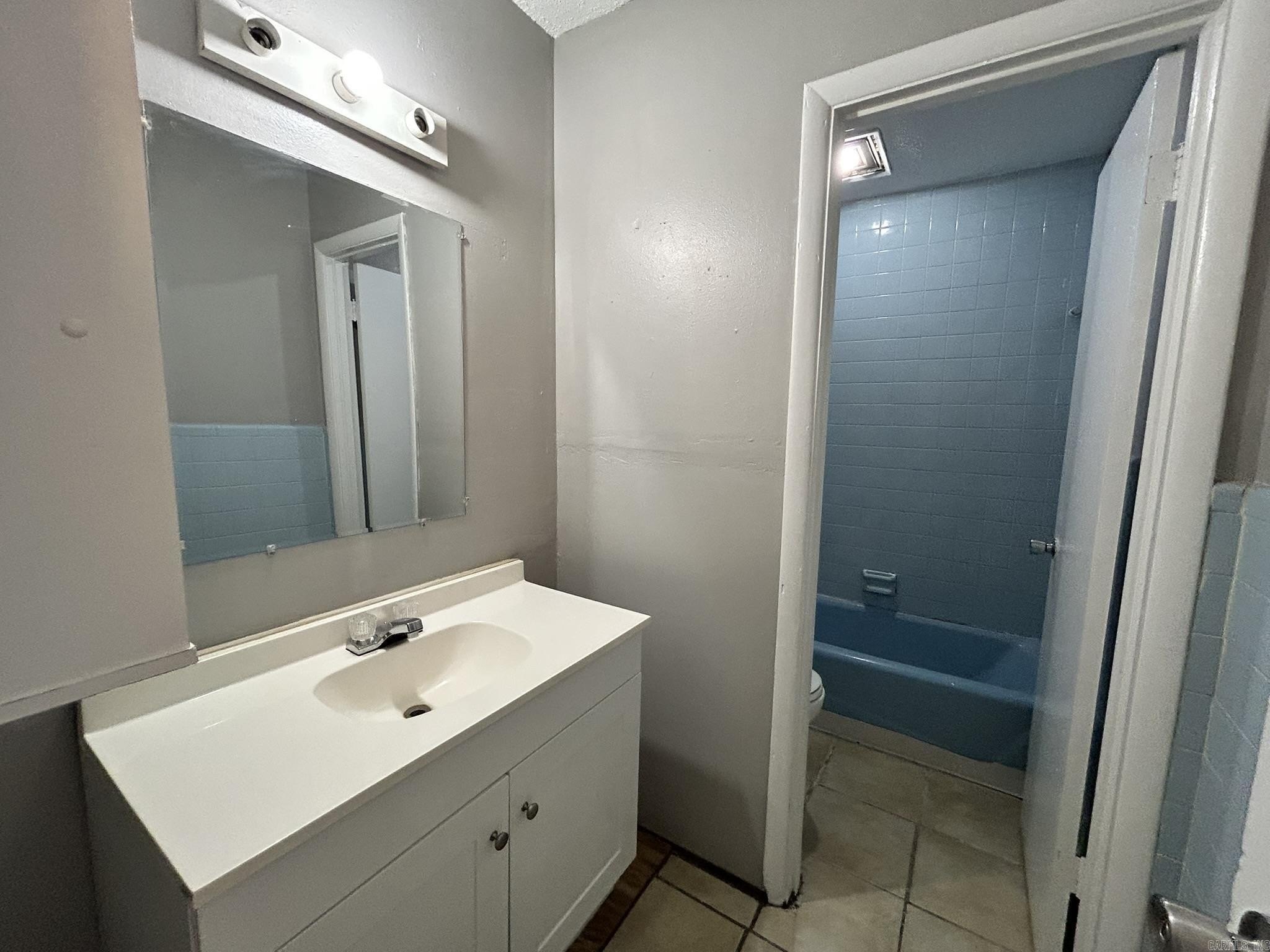 1600 Brentwood Dr – photo 3