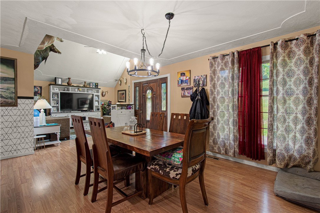3054 Bedillion Rd – photo 5