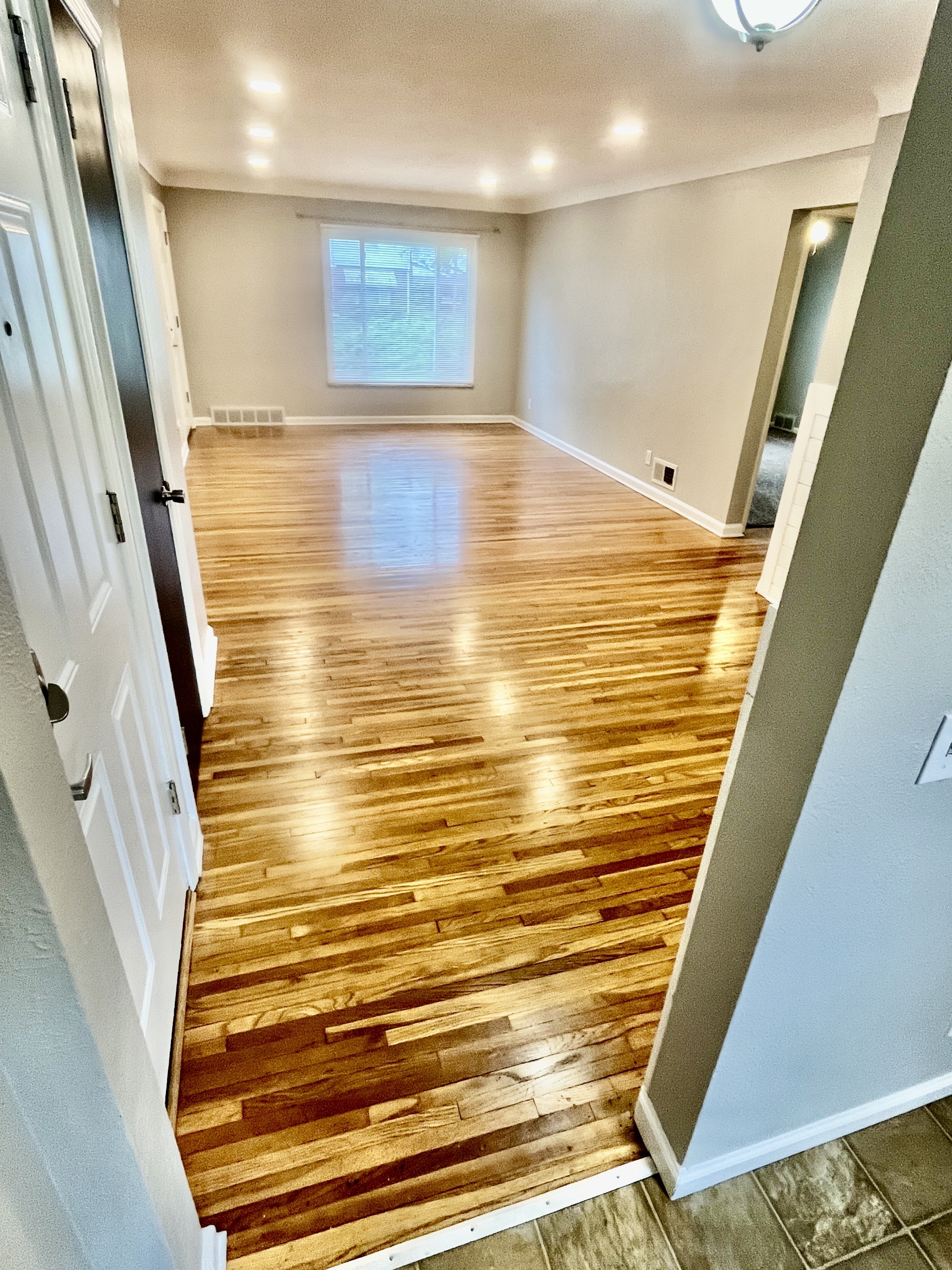 3636 Douglas Rd unit 2 – photo 2