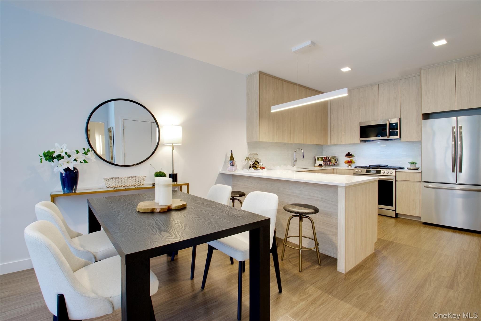 333 Warner Ave #105 – photo 3