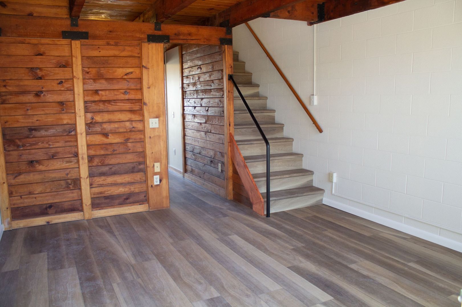 324 Spencer Rd – photo 3