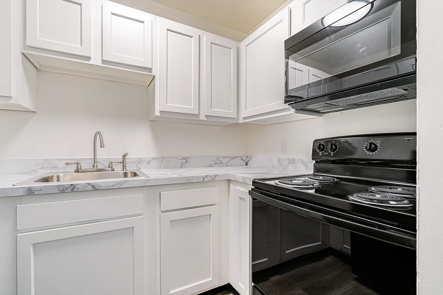 Lindsay Court Apartments – Floor plan