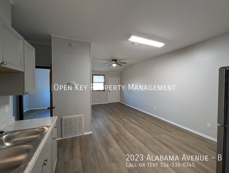 2023 Alabama Ave – photo 5