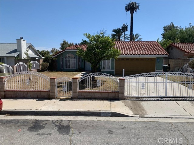1855 W 13th St – photo 1