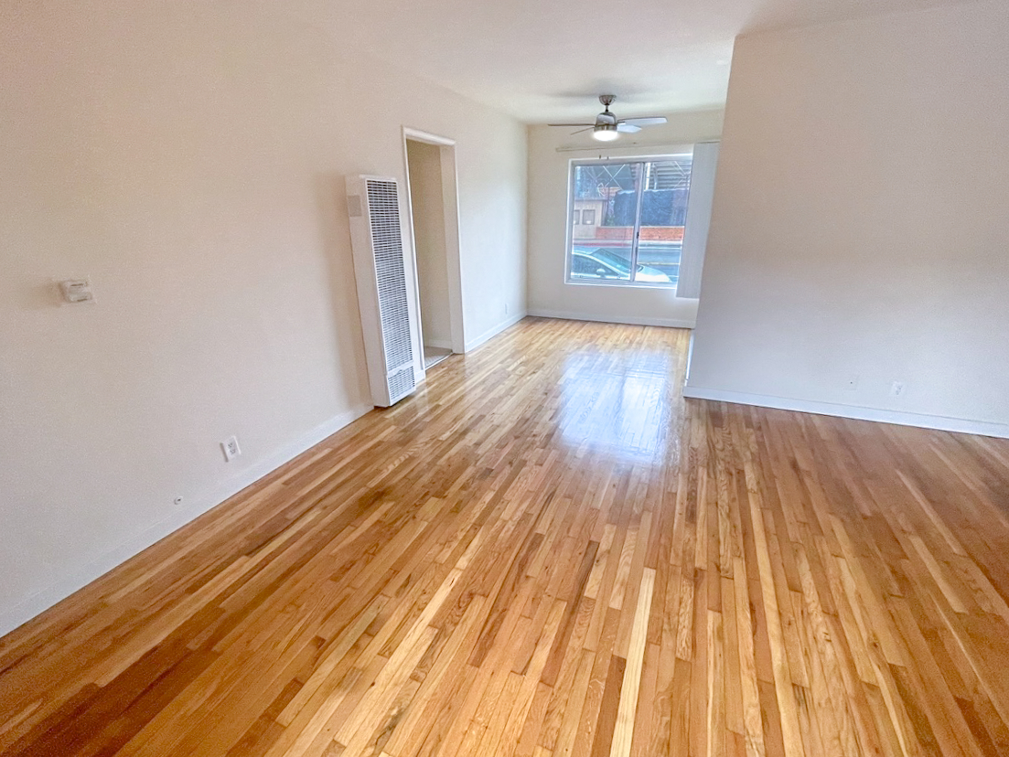4500 E 7th St – photo 4