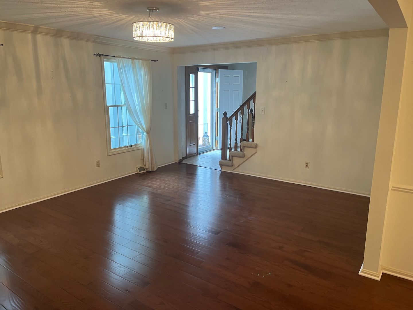 2259 Augusta Ct – photo 5