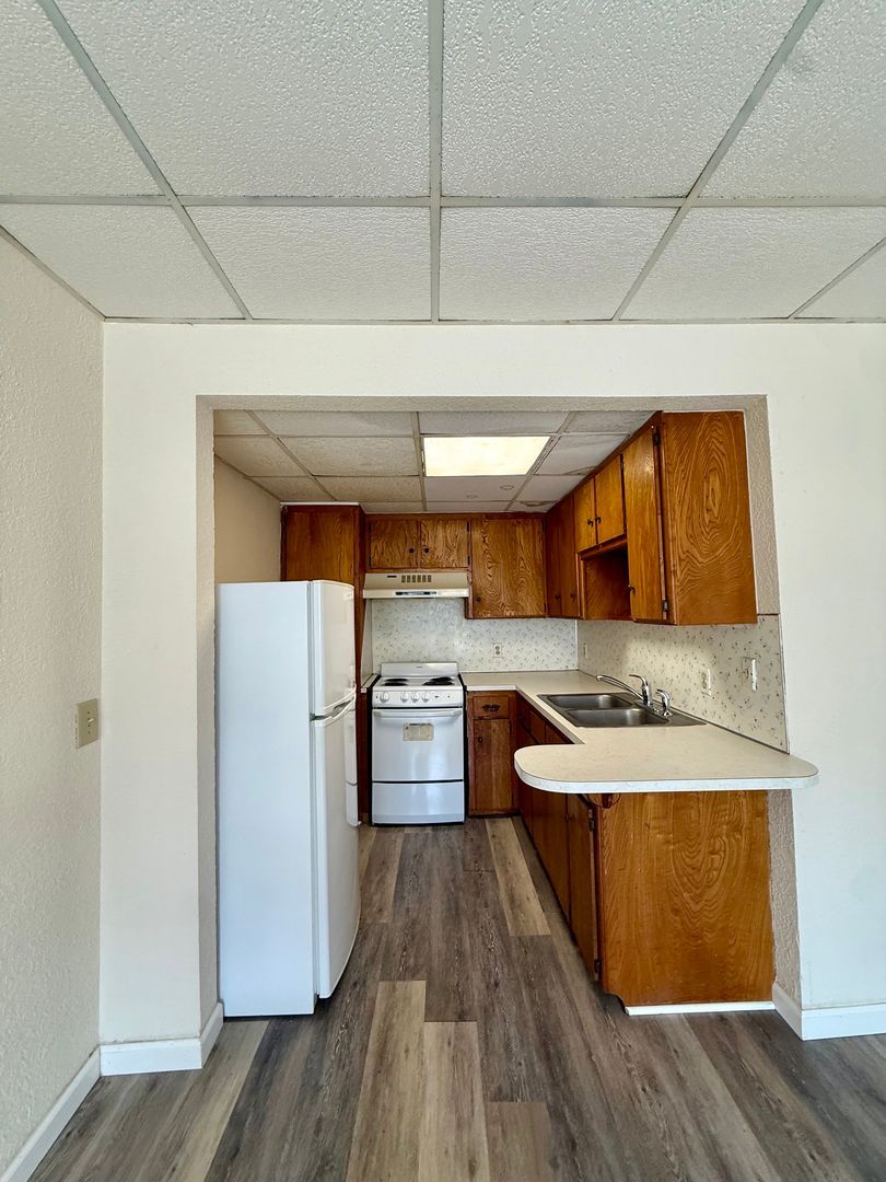 603 S Evans Ave unit 3 – photo 4