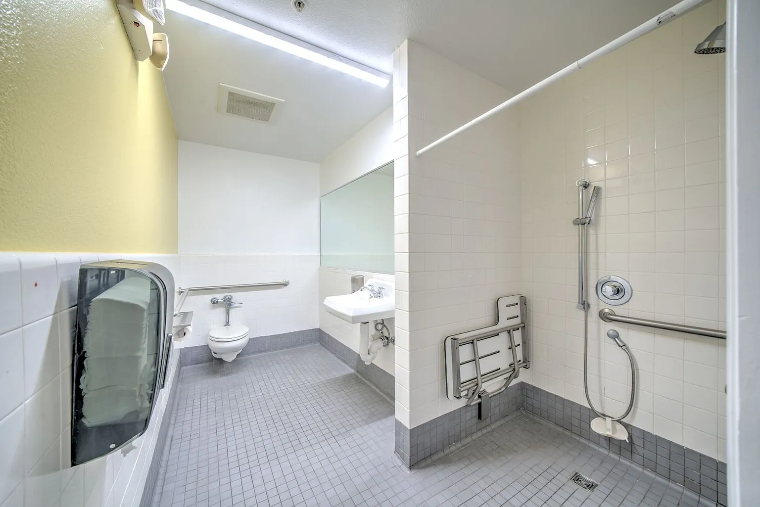 Telegraph Commons – photo 1