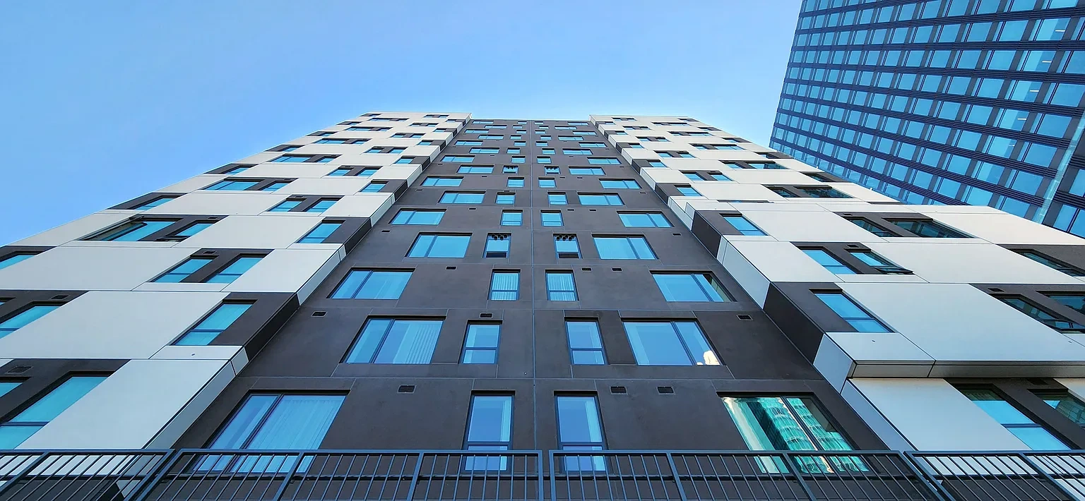 921 Howard – photo 2