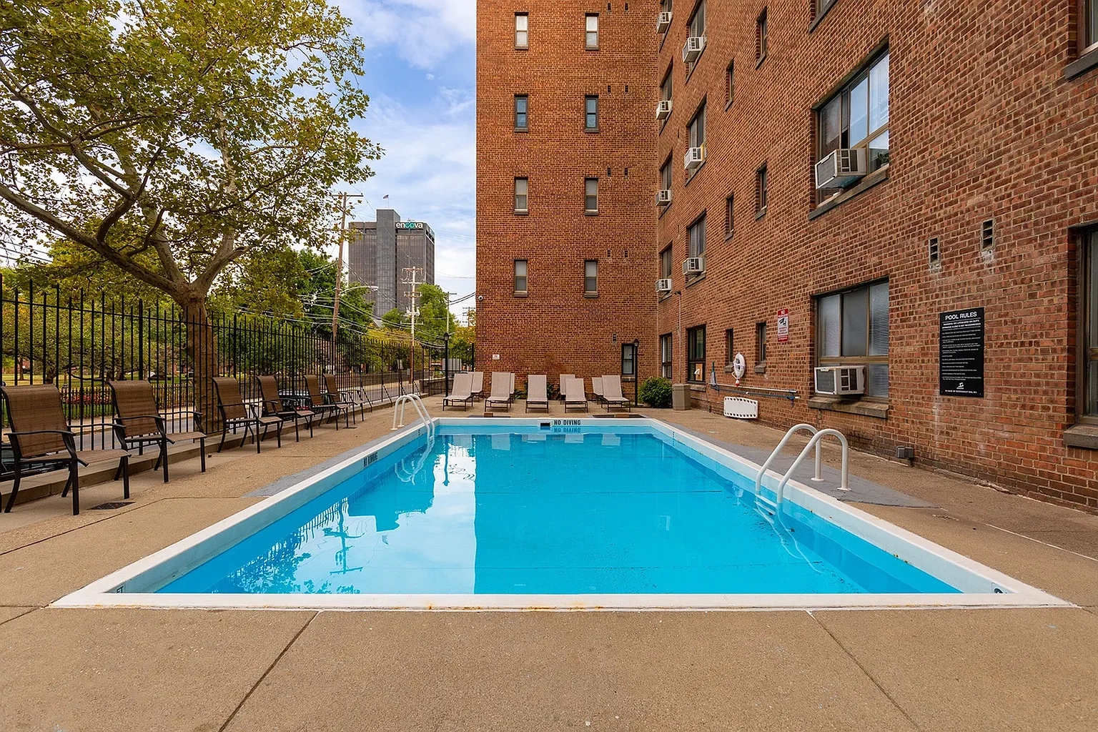 Washington Place Apartments – photo 3