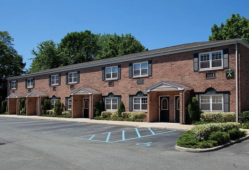 Fairfield Maples South – photo 1