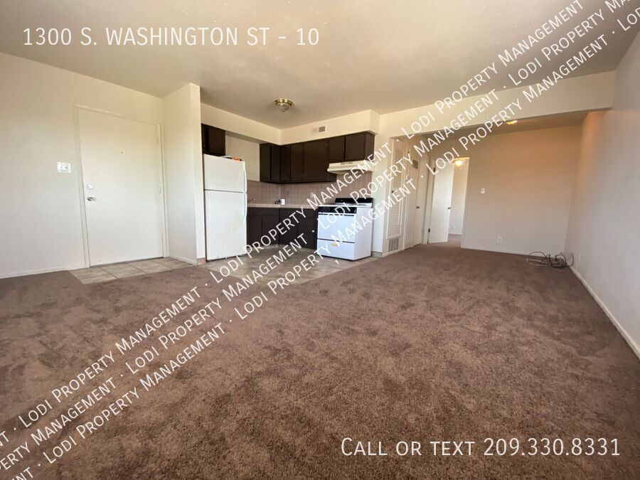 1300 S Washington St – photo 4