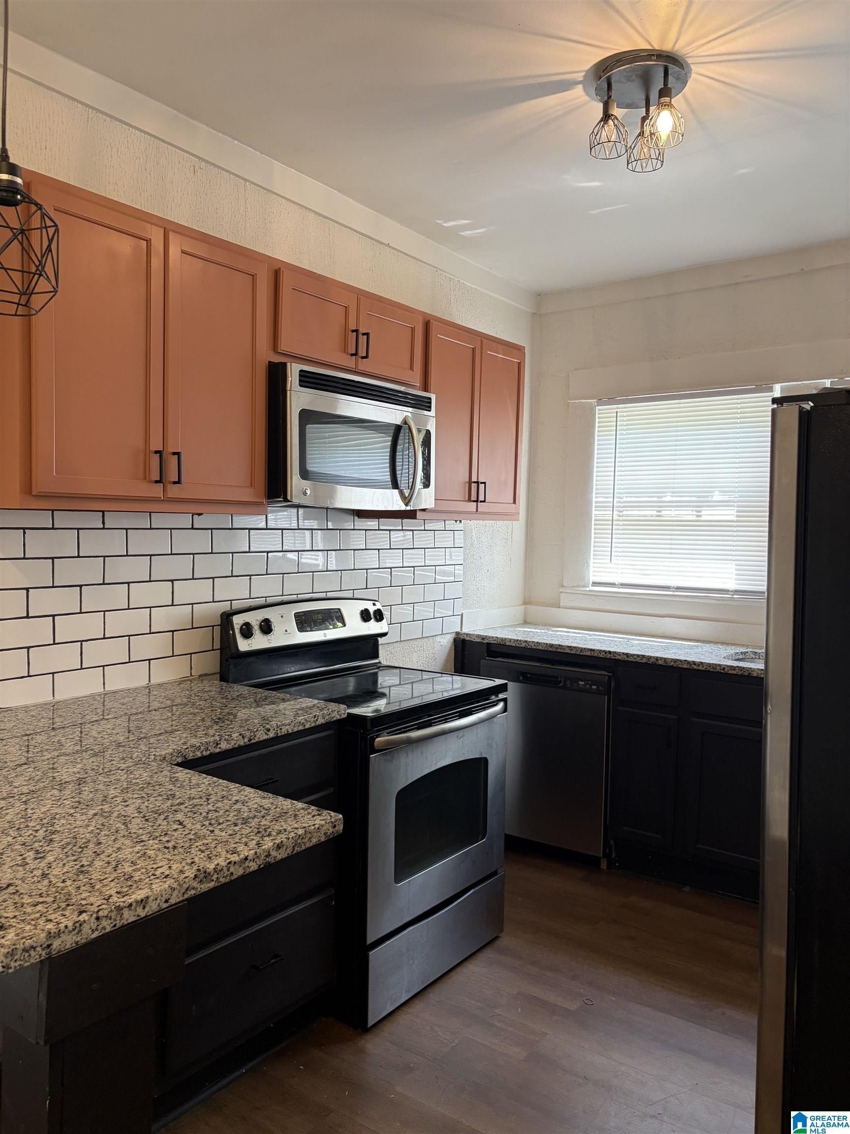 1227 8th Ave W #B – photo 5