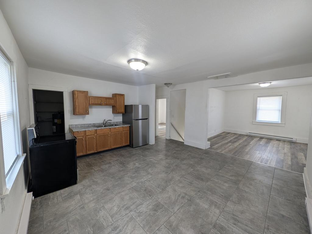 501 N Main St – photo 3