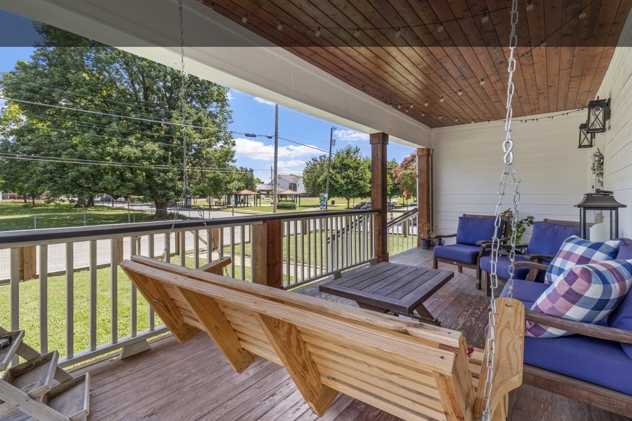 1516 Union Ave – photo 3