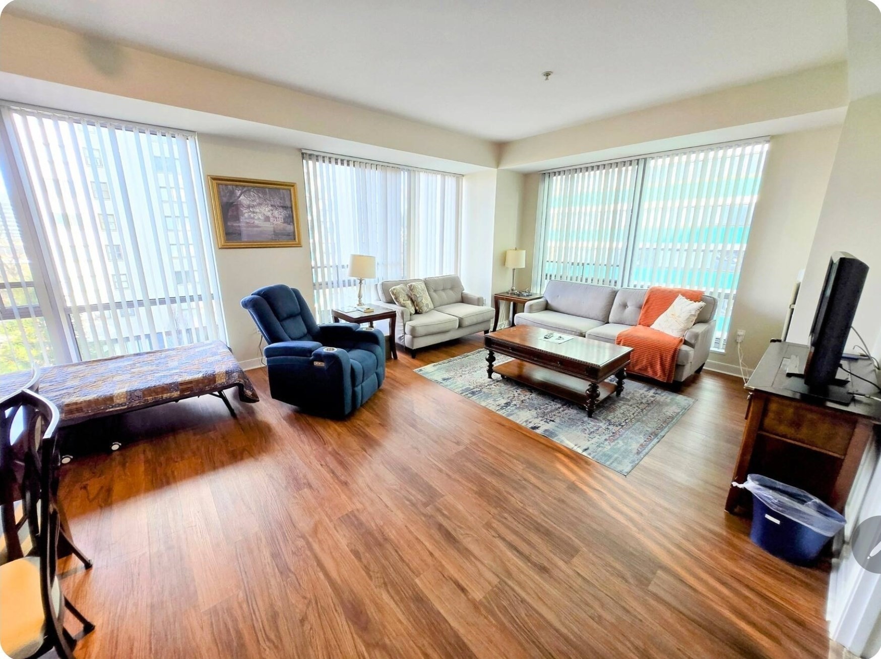 175 Blossom St unit 02 – photo 3