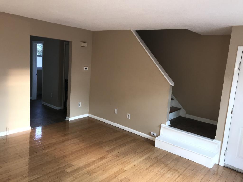 2184 Avenue B – photo 2