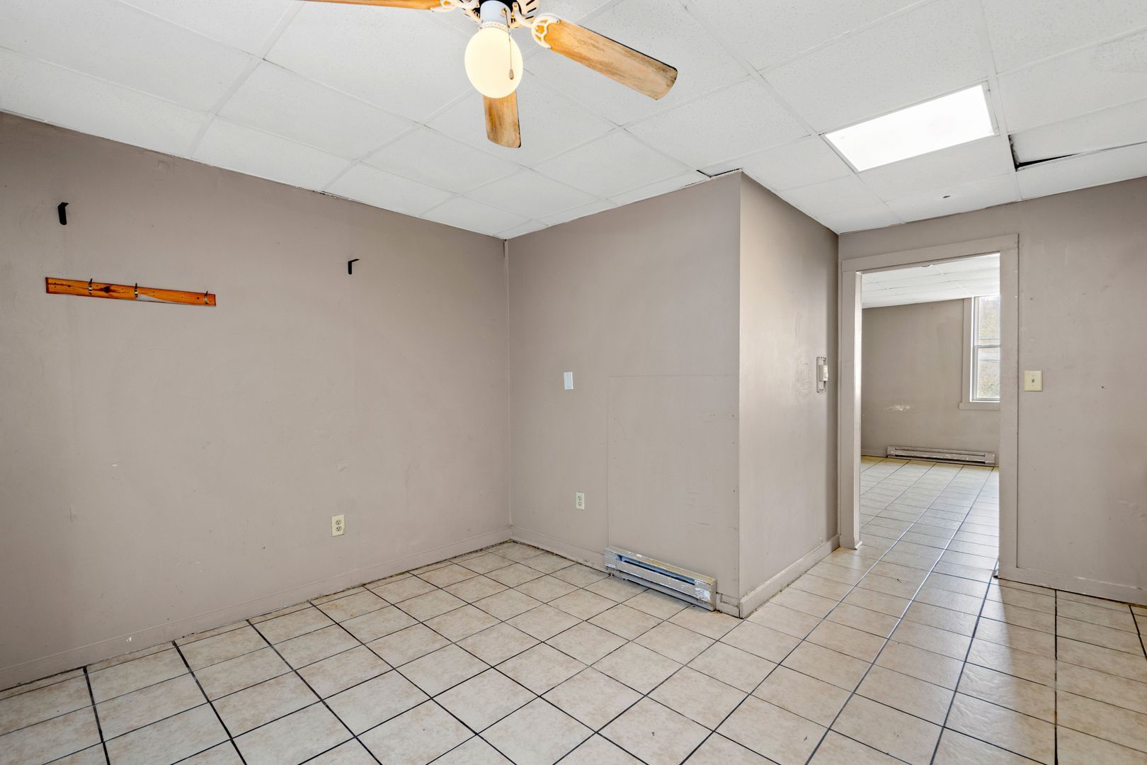 123 Shingiss St unit 121 Shingiss- 2nd Fl – photo 5