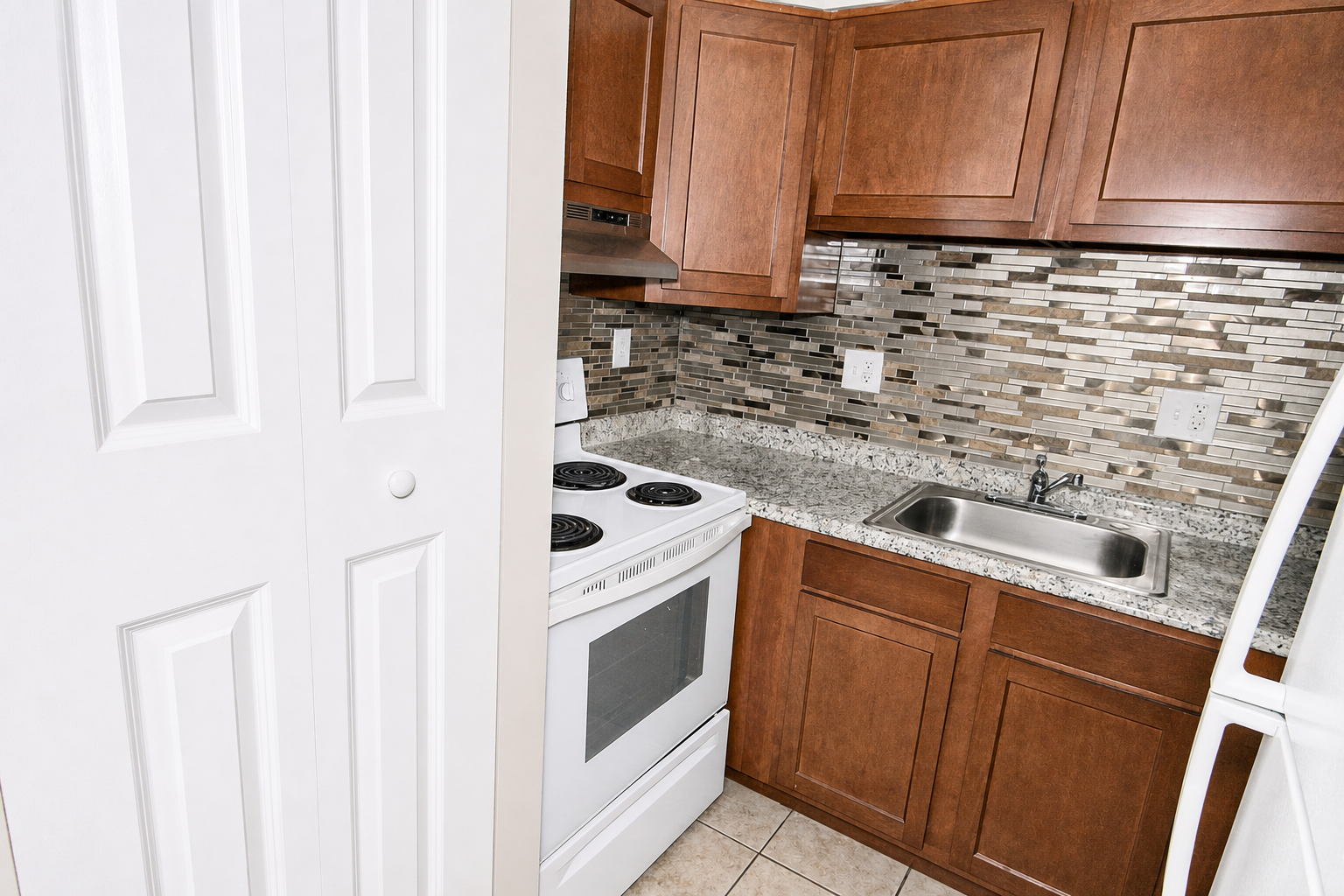 316 Hickman St unit 18 – photo 4