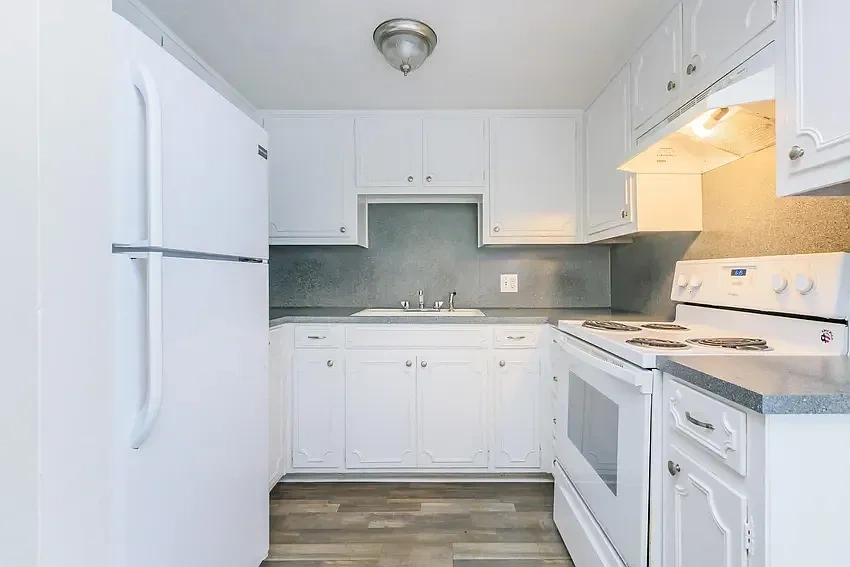 Riverwalk Townhomes At Wedgefield Court – photo 2