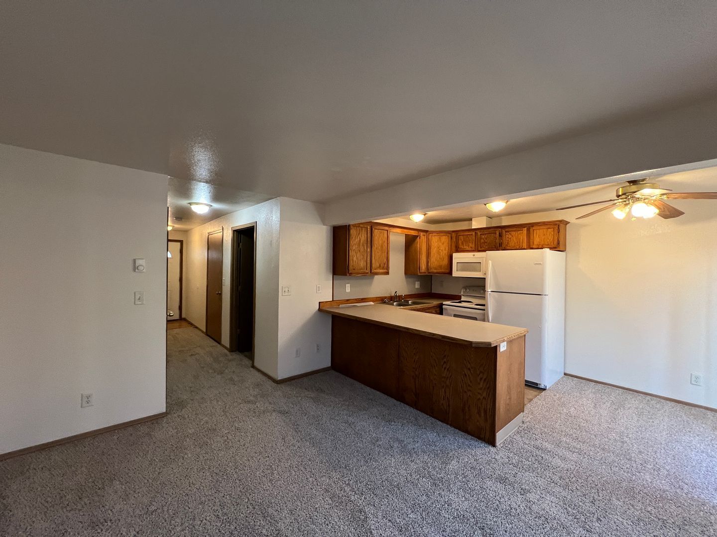 123 Green Ln unit 125 – photo 1
