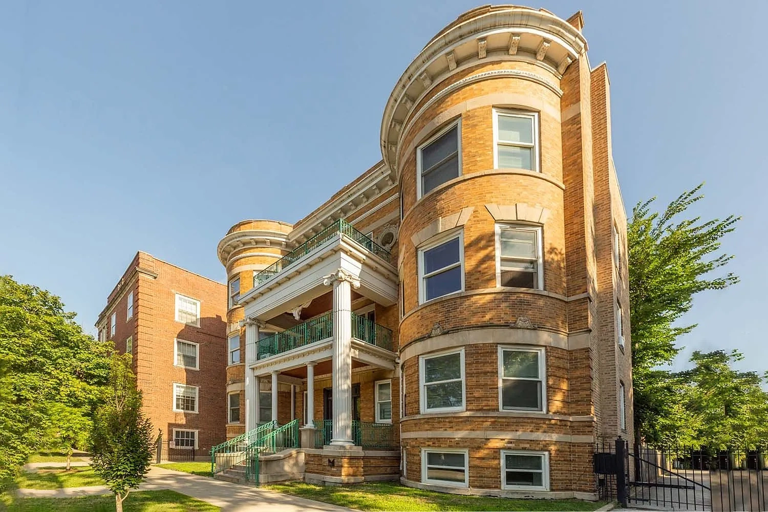 1358 E. 58th Street – photo 5