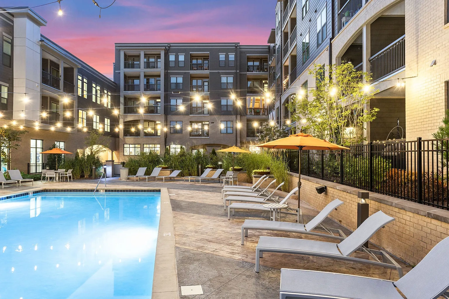The Flats at Springhurst Apartments of Louisville – photo 2
