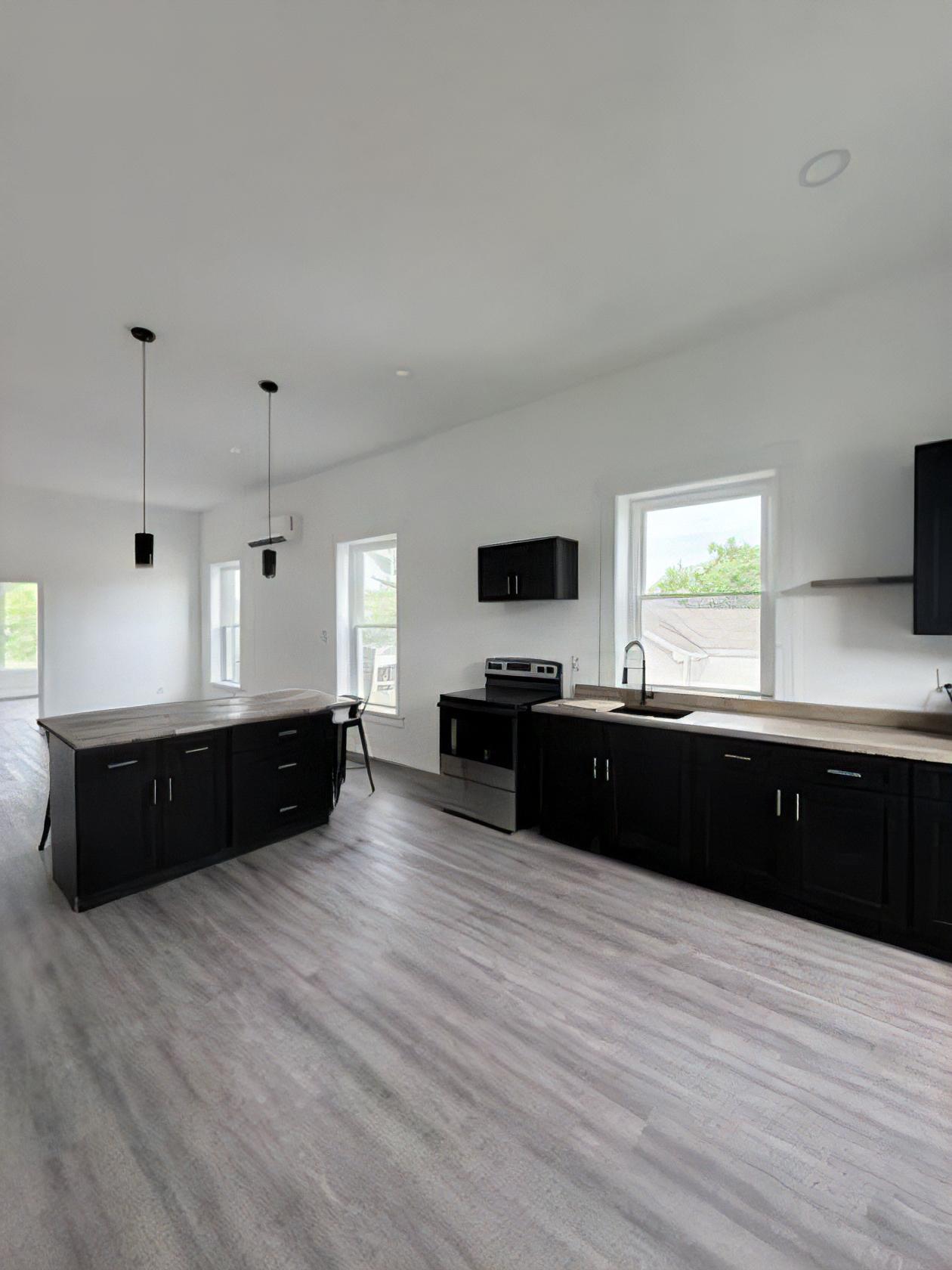 127 Susanna St – photo 2