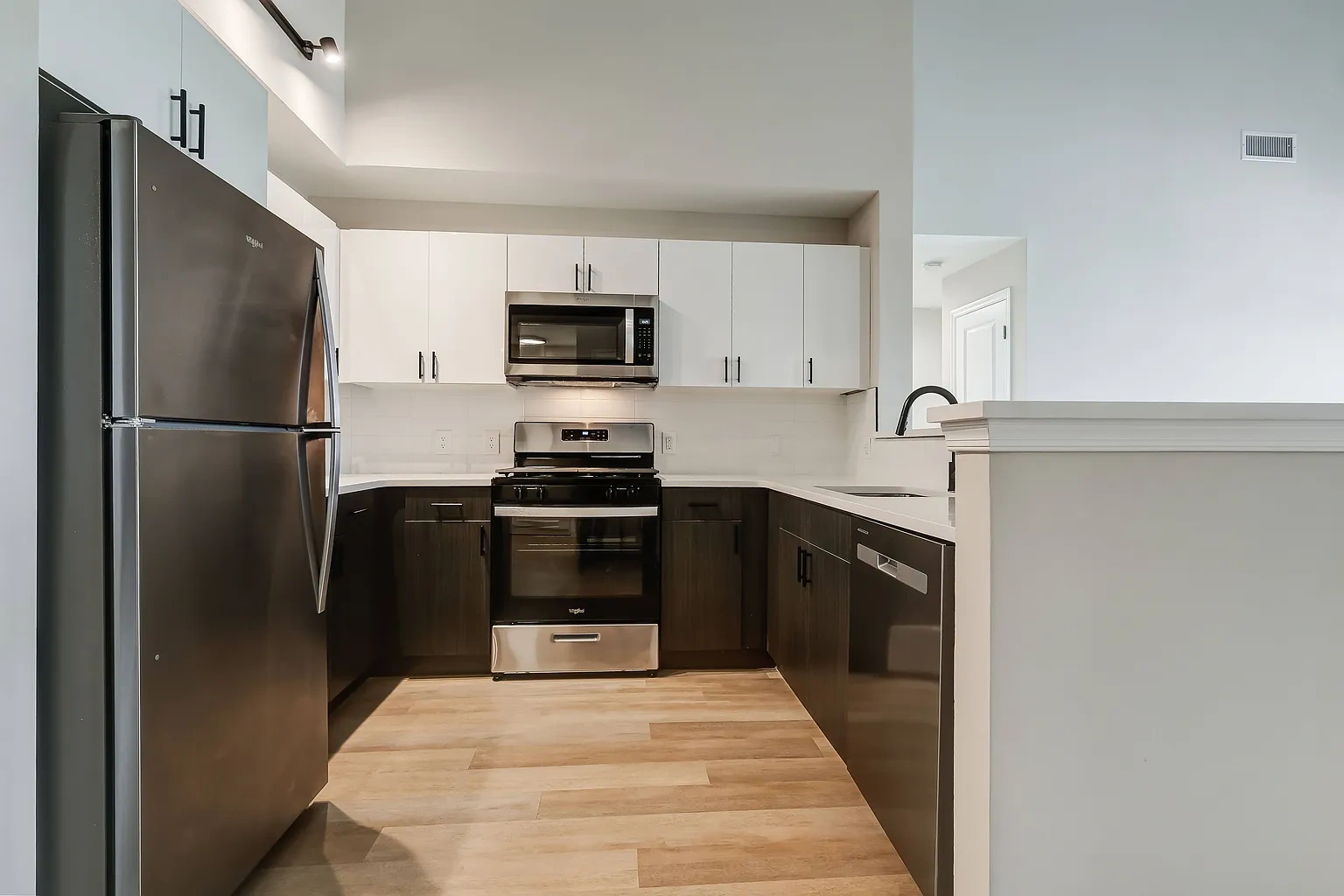 Reveal Hackensack – photo 1