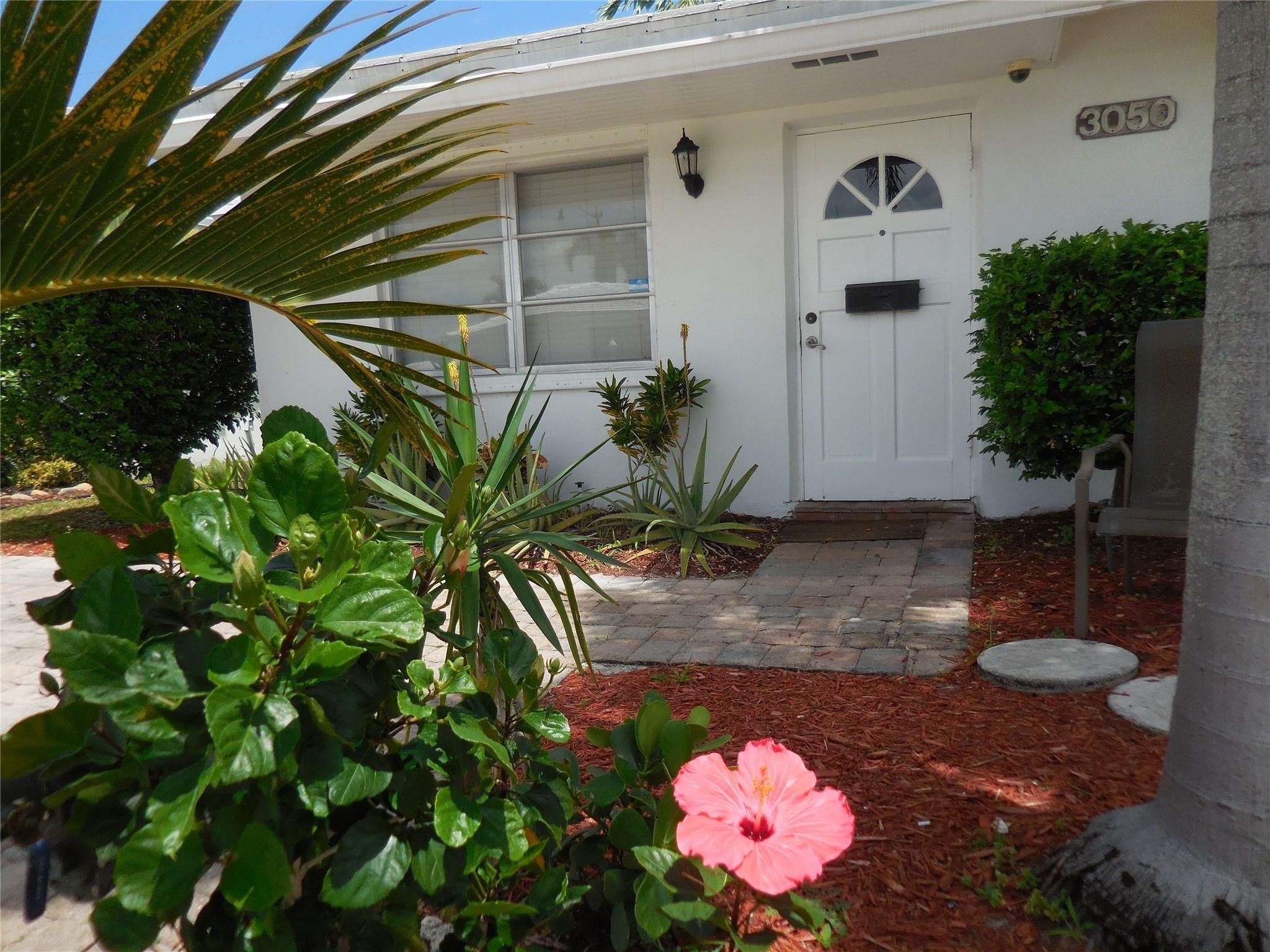 3050 NW 1st Ave – photo 1